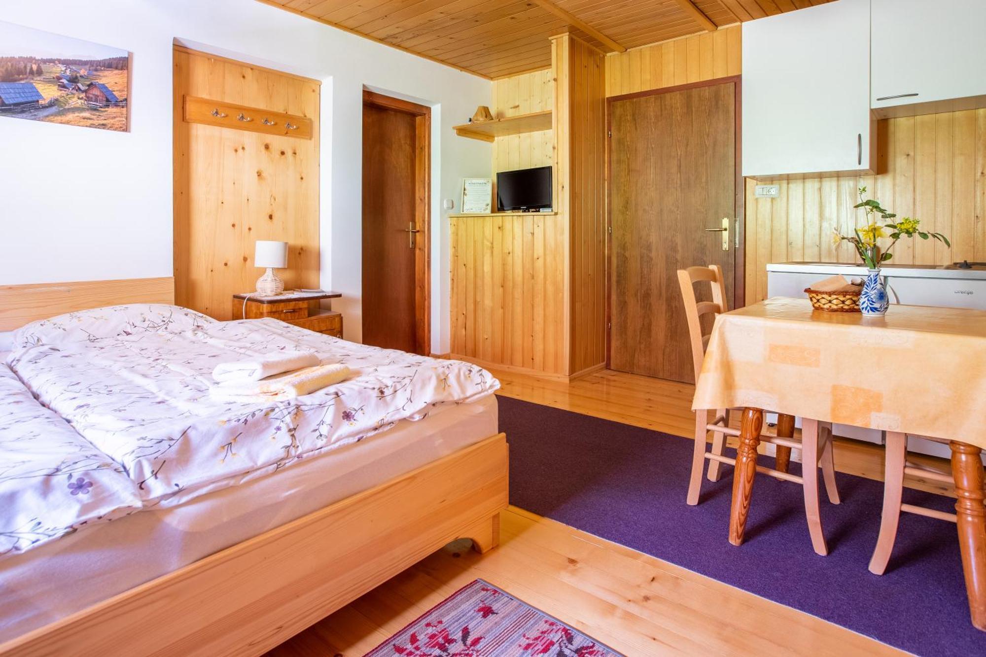 V Objemu Gora Bohinj Exterior foto