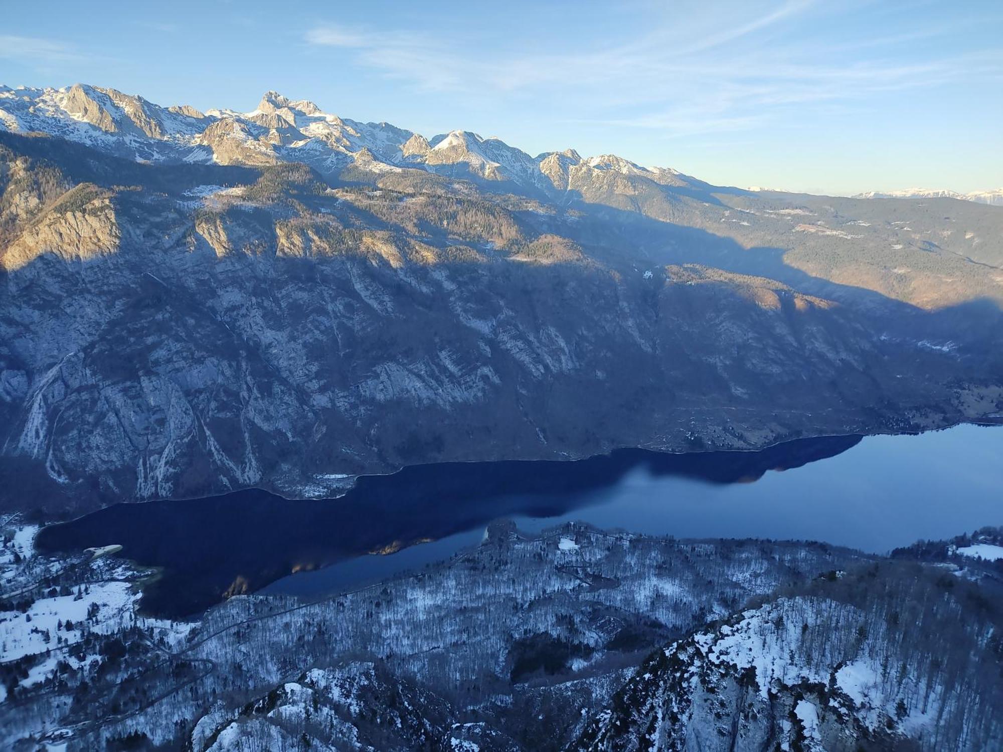 V Objemu Gora Bohinj Exterior foto